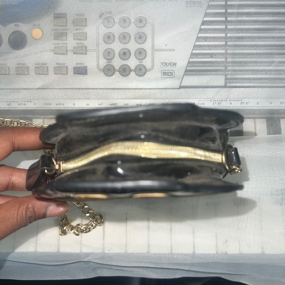 Dollar Sign Purse - Picture 3 of 4